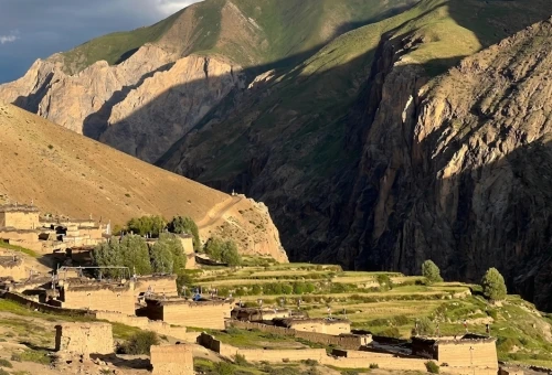 Panoramic view of Upper Dolpo with rugged Himalayan mountains, ancient Tibetan-style villages, and dramatic high-altitude landscapes in western Nepal.