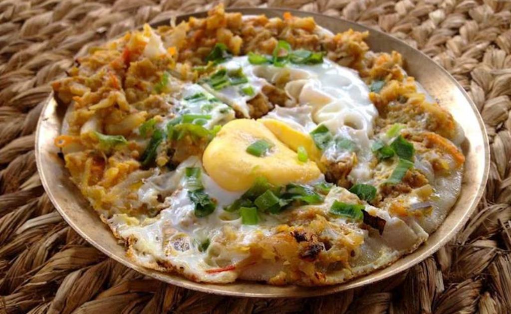 Nepali food chatamari