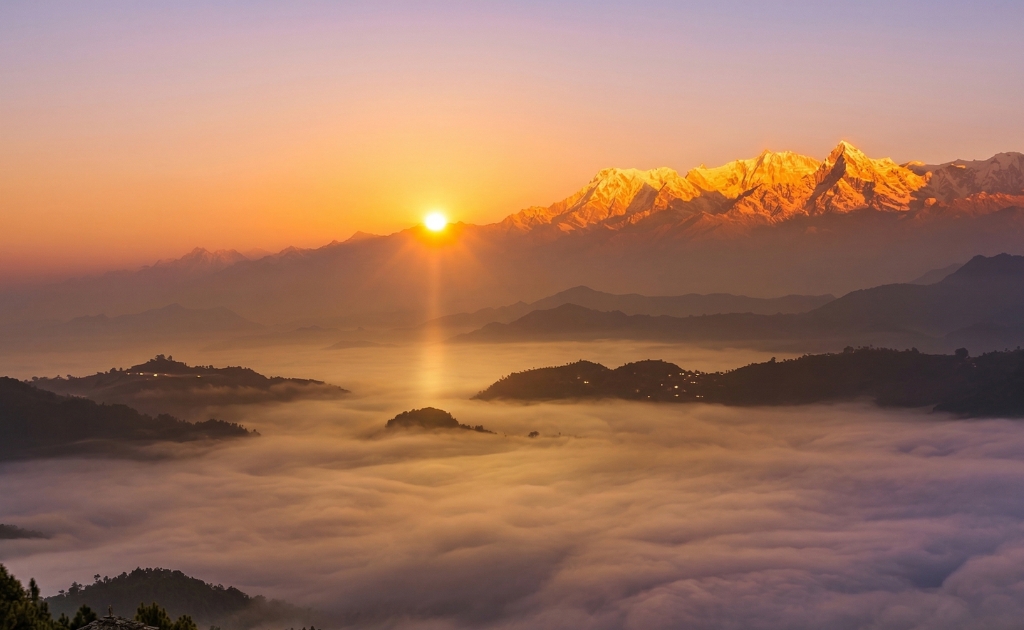 Sunrise over Himalayan range seen from Bandipur village