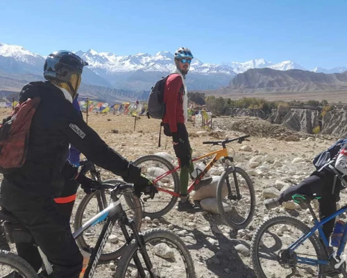  Descente Vers Chhuksang 