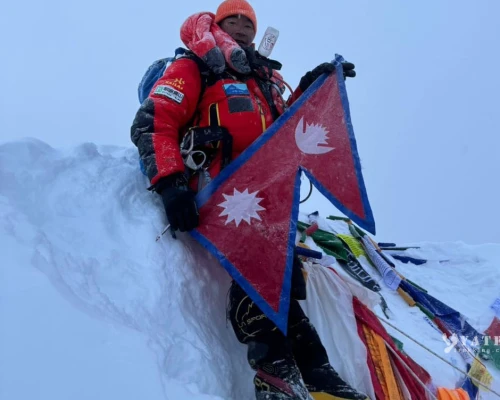 Mount Manaslu Summit