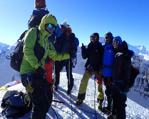 Mustang Saribung Summit X