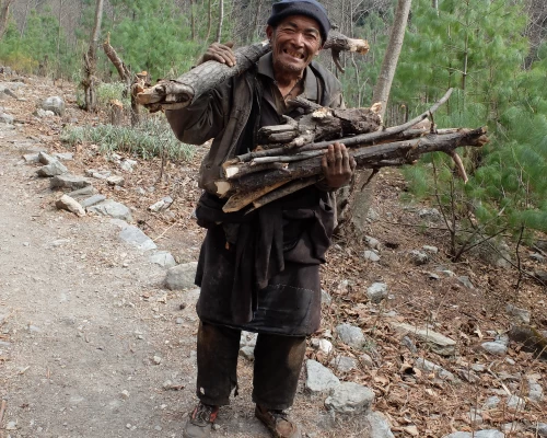 Un Homme De La Vallee De Manaslu